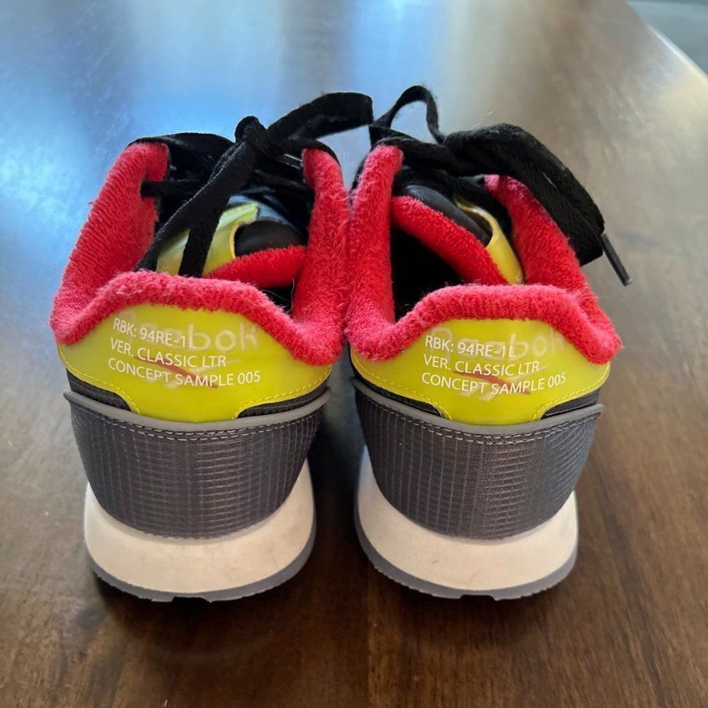 Reebok Children's running shoes Classic RBK94 RE-1L Concept Sample 005 Size 4,5 - Picture 4 of 7